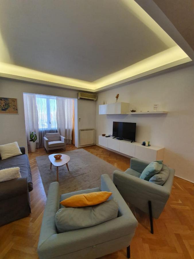 Ultracentral Apartments Бухарест Экстерьер фото