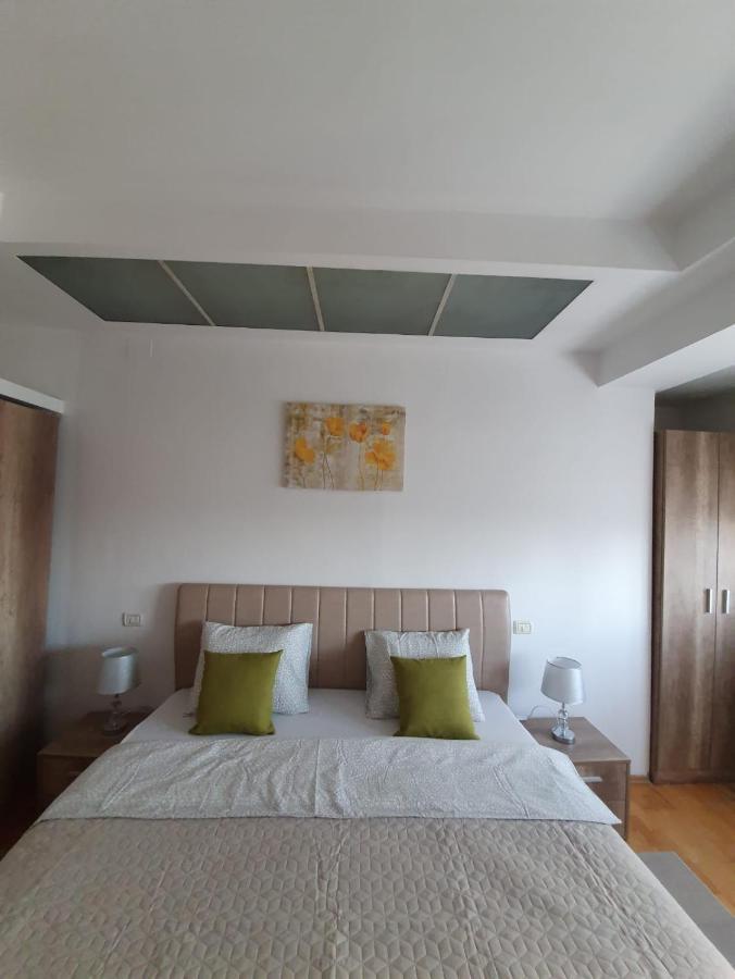 Ultracentral Apartments Бухарест Экстерьер фото