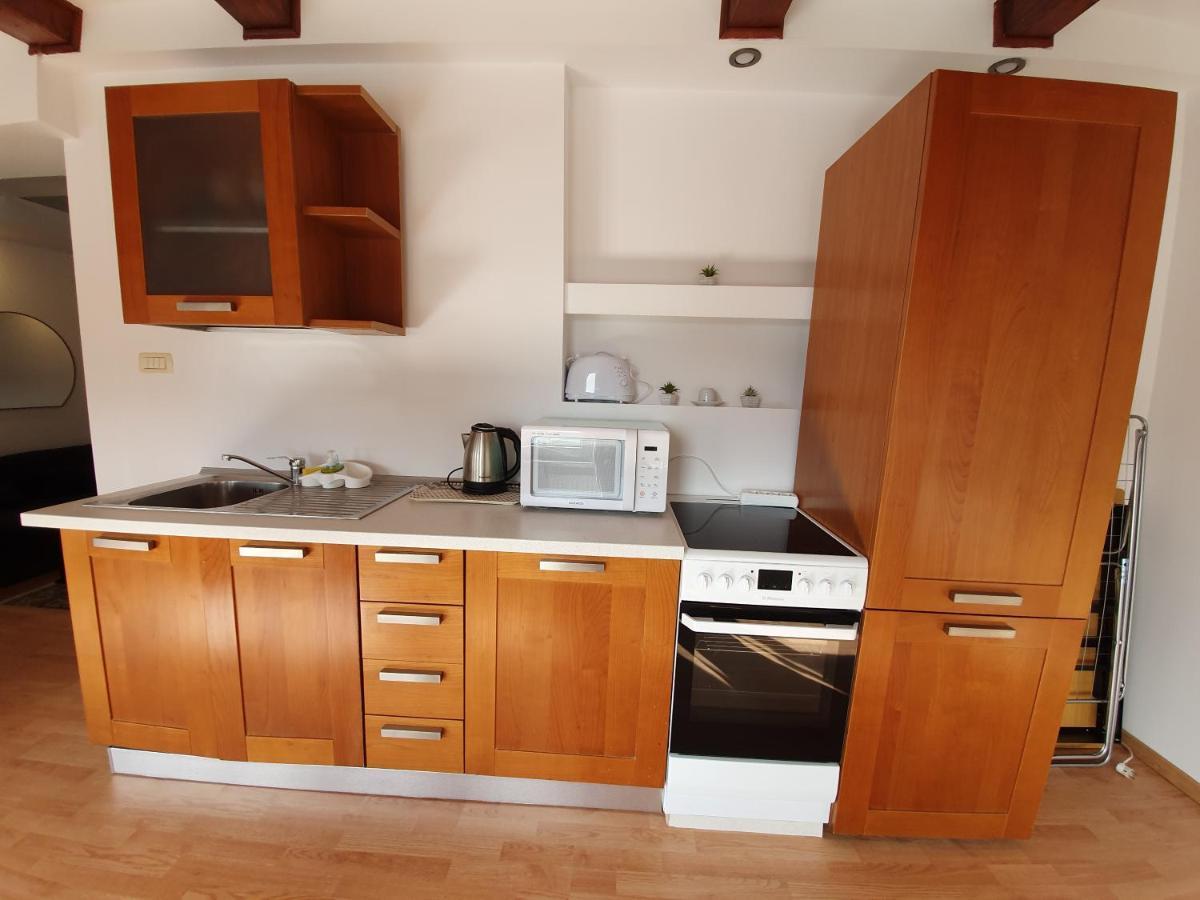 Ultracentral Apartments Бухарест Экстерьер фото