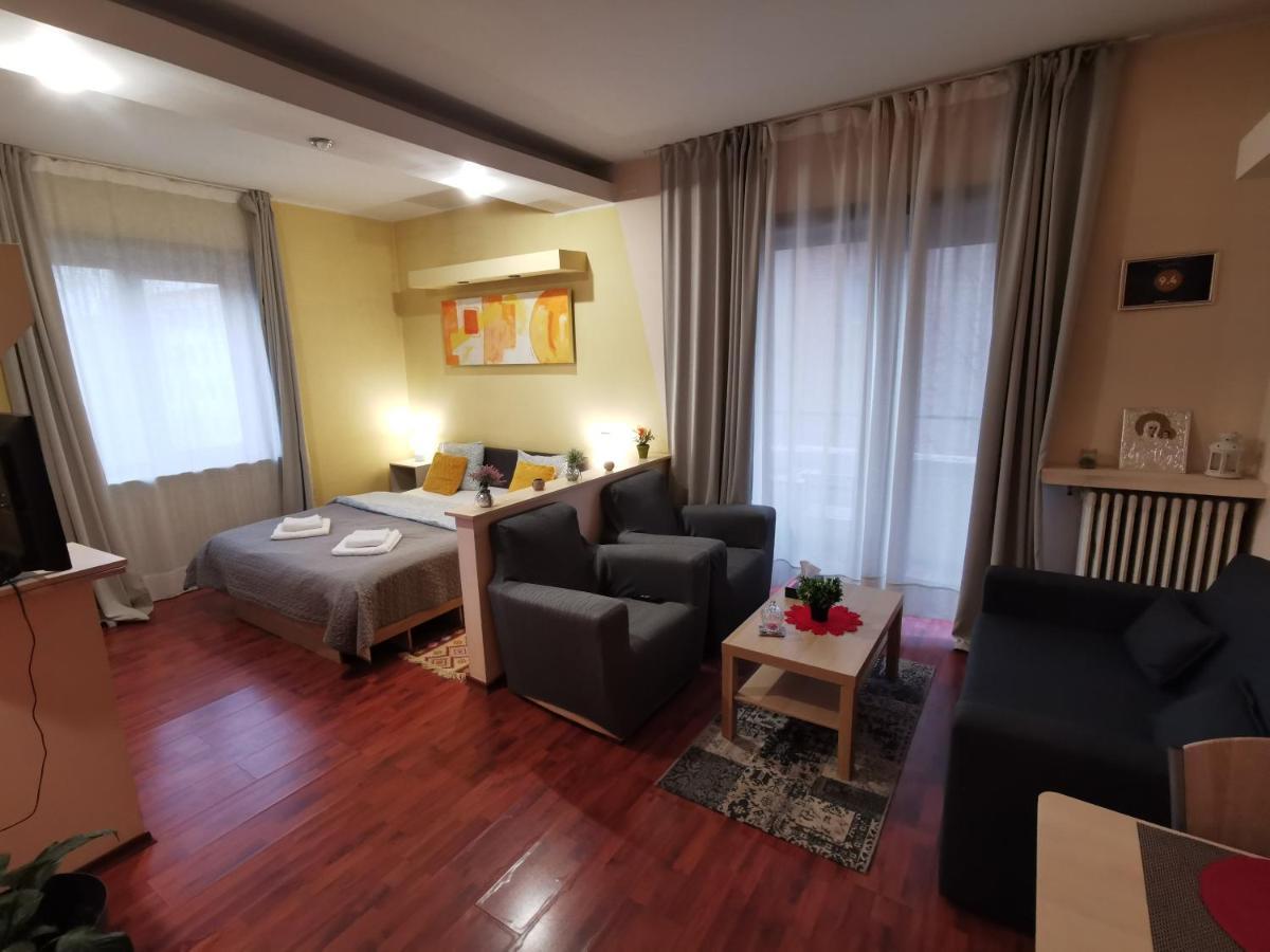 Ultracentral Apartments Бухарест Экстерьер фото