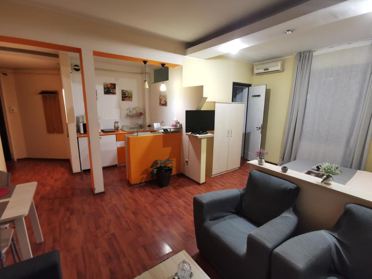 Ultracentral Apartments Бухарест Экстерьер фото